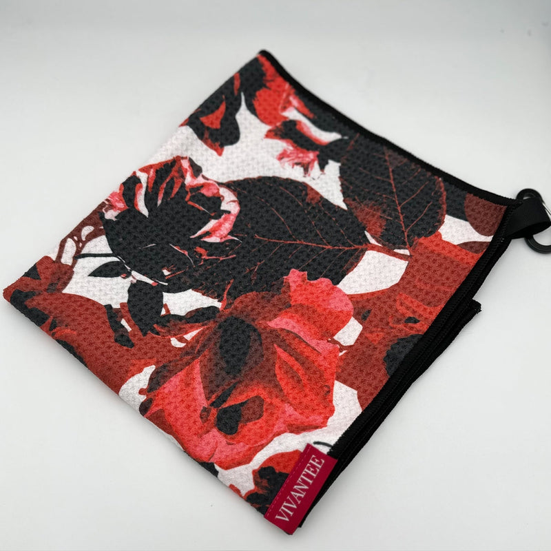Central Petals | Floral Patterned Magnetic Golf Towel — view 3